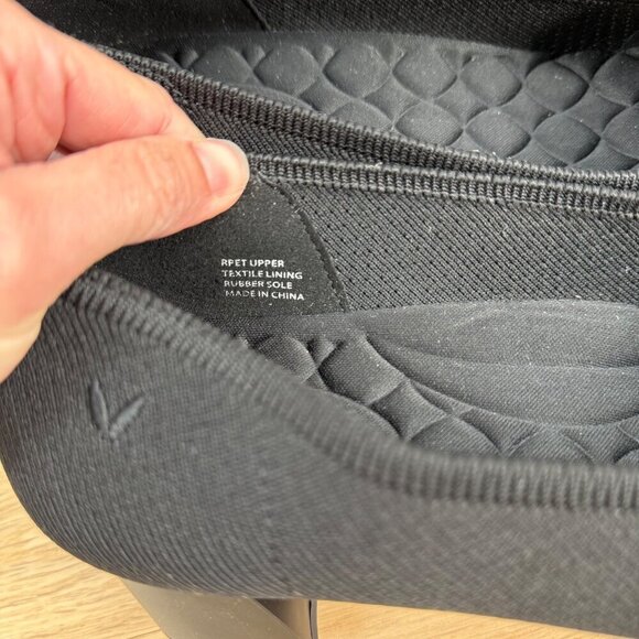 Vivaia Almond Toe Chunky Heels Julie Pro Size 42 US 10.5 Black Knit EUC $189 - Picture 10 of 13